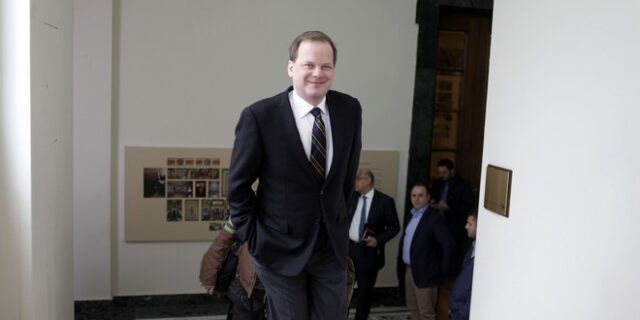 Ομιλία Καραμανλή την Τρίτη το απόγευμα στη Νέα Σμύρνη