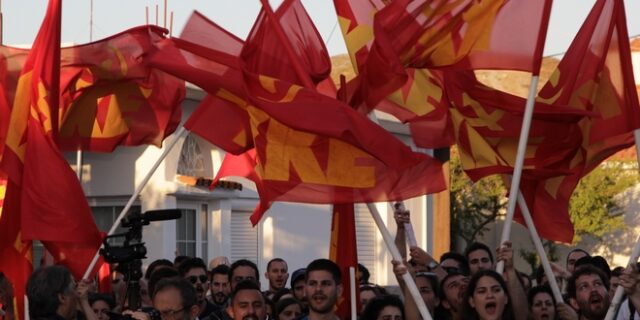 ΚΚΕ: Η κυβέρνηση συνειδητά διαφημίζει τους #paraititheite