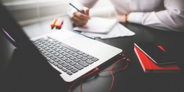 Τη Δευτέρα ξεκινούν οι εγγραφές στο μητρώο online media