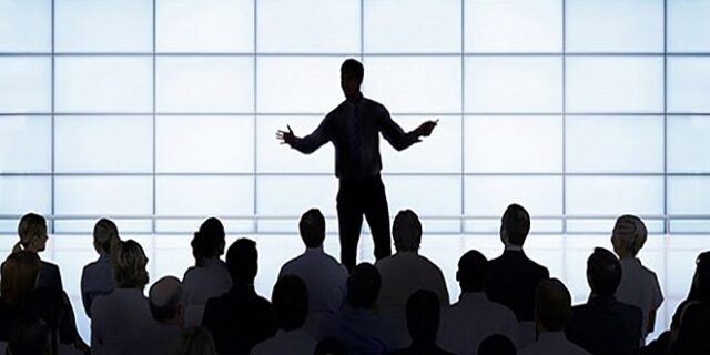 Τι πρέπει να ξέρει κάθε μάνατζερ για να είναι και ηγέτης
