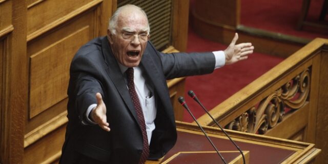 Σύνοδο πολιτικών αρχηγών υπό τον Π.τ.Δ ζητά η Ένωση Κεντρώων