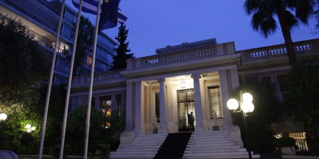 Σε ρυθμούς αξιολόγησης μπαίνει το Μαξίμου