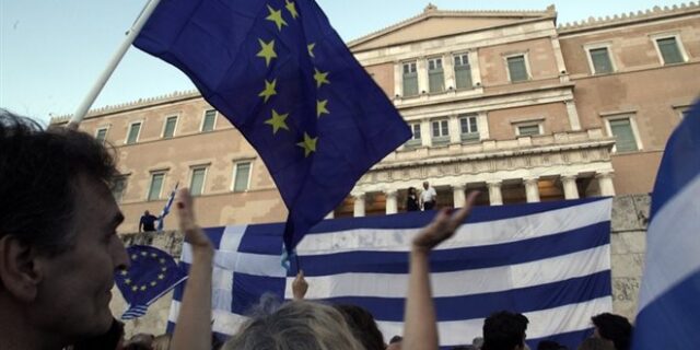 Η αβάσταχτη υποκρισία των #Παραιτηθείτε