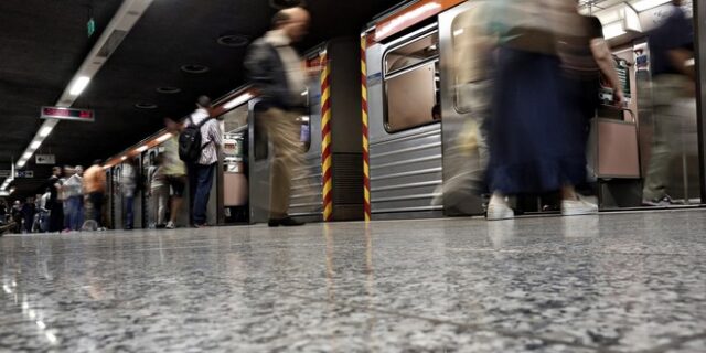 Ξεκινούν οι επαναλαμβανόμενες στάσεις εργασίας σε μετρό και ηλεκτρικό