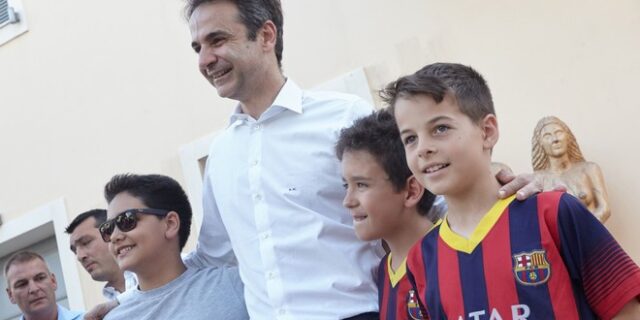 Μαντινάδα στο Μενίδι