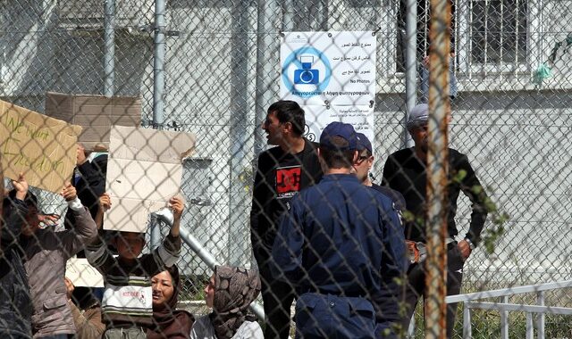 ActionAid: Απάνθρωπες οι συνθήκες στο κέντρο φιλοξενίας στη Μόρια