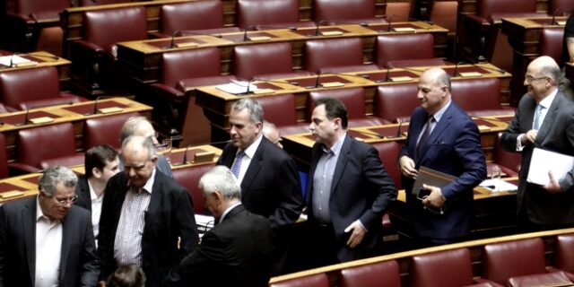 Η ΝΔ έχασε τα αυγά και τα καλάθια