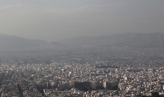 Συναγερμός στην Αττική: Ξεπέρασε τα όρια το όζον