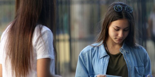 ‘Πόλεμος’ υπουργείου Παιδείας – ΝΔ για τον αριθμό εισακτέων