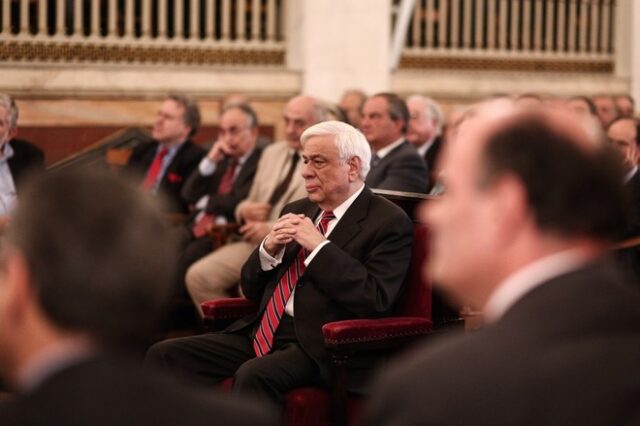 Σκληρή απάντηση Παυλόπουλου για Αγία Σοφία και Τσάμηδες