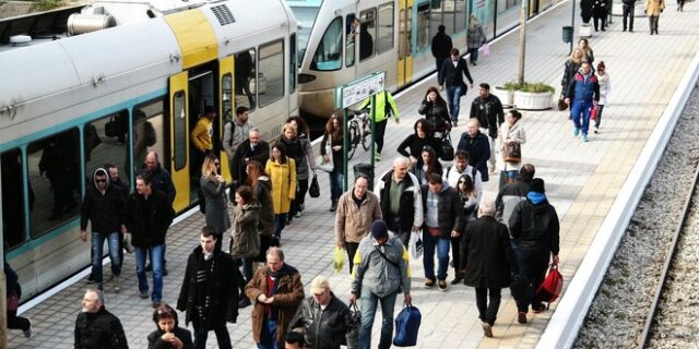 Κινηματογραφική ληστεία στον σταθμό του Προαστιακού στο Κορωπί
