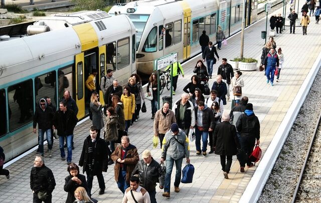 Κινηματογραφική ληστεία στον σταθμό του Προαστιακού στο Κορωπί