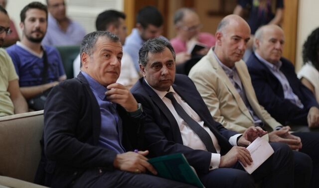Θεοδωράκης: Και ο Στάλιν έλεγε ότι η Σοβιετική Ένωση είναι η χώρα της χαράς