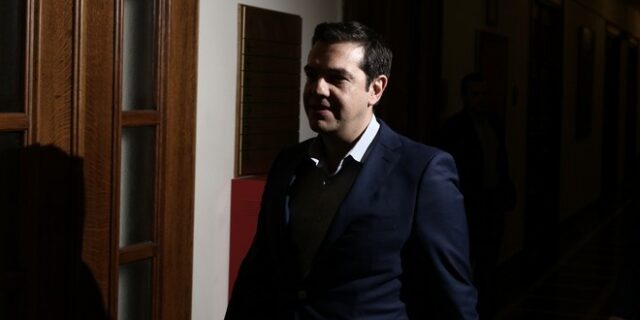 Σιγά μην κωλώσουν με τις αλλαγές σε ασφαλιστικό-εργασιακά
