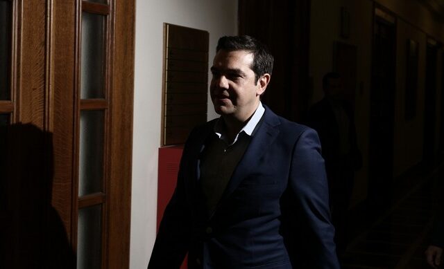 Σιγά μην κωλώσουν με τις αλλαγές σε ασφαλιστικό-εργασιακά