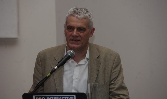 Τσιρώνης: Η ΕΥΑΘ παραμένει υπό δημόσιο έλεγχο, παρά τη συνέργεια με ιδιώτη