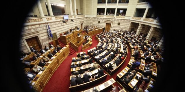 Κατατέθηκε η τροπολογία για τις offshore. LIVE EIKONA