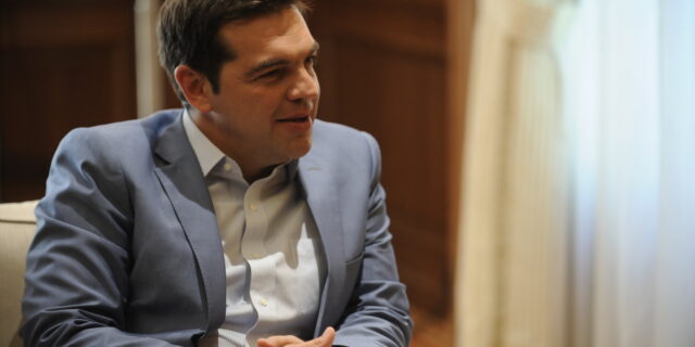 Τσίπρας: Ναι στην εκλογή προέδρου από τον λαό, όχι στη δυαρχία