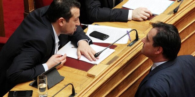 Παππάς: ‘Υπερήφανος φίλος του Παττακού ο Άδωνις’