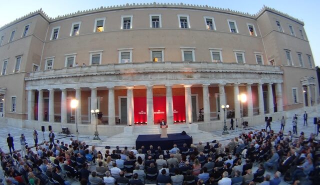 Χειροκρότημα για το νερό