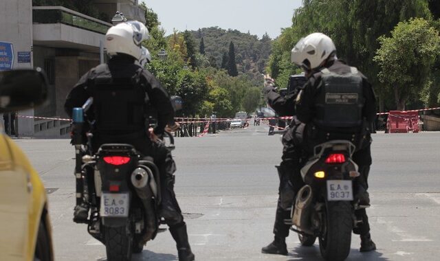 Επεισοδιακή ληστεία στην Κάντζα-Έπεσαν πυροβολισμοί