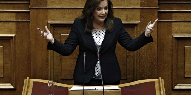 Ντ.Μπακογιάννη: Αυτός ο εκλογικός νόμος δεν πρόκειται να γίνει πράξη