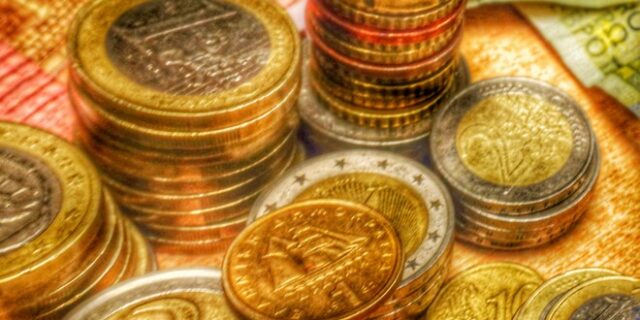 Παραιτήθηκαν τα μέλη  του Ταμείου Χρηματοπιστωτικής Σταθερότητας