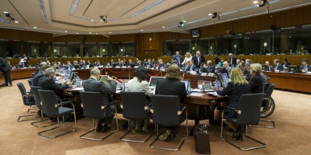 ECOFIN: Εκτός ‘λίστας’ φορολογικών παραδείσων εννέα χώρες