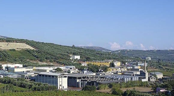 Στο άρθρο 99 και η Ένωση Πεζών