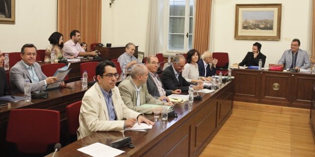 ‘Φέσι’ άνω των 400 εκ. ευρώ από ΝΔ και ΠΑΣΟΚ στις τράπεζες