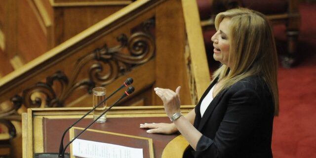 Γεννηματά: Δεν θα γίνουμε συμπληρωματική δύναμη του ΣΥΡΙΖΑ ή της ΝΔ