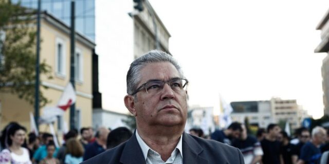 Κουτσούμπας: ‘Ναι’ στην κατάργηση του μπόνους και στη ψήφο στα 17