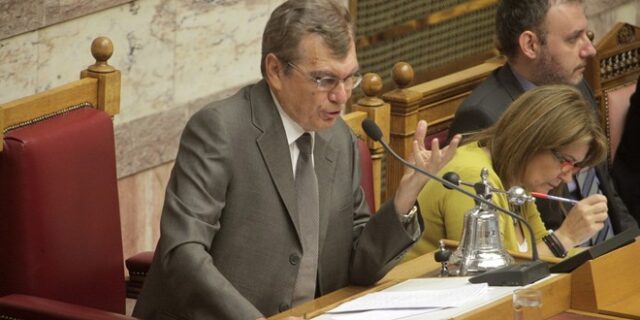 Στην Εξεταστική καλείται ο πρώην υπουργός Υγείας Δημήτρης Κρεμαστινός