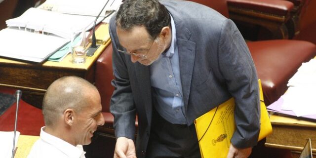 Λαφαζάνης: Νέα Βαρουφακειάδα της πλάκας. Μόνο εμείς θέλαμε εθνικό νόμισμα