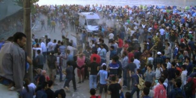 Παράτυποι μετανάστες κυνήγησαν αστυνομικούς στη Λέρο