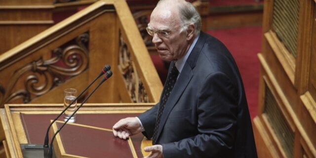 Λεβέντης: Δεν κοιμάμαι τις νύχτες λόγω Φώφης
