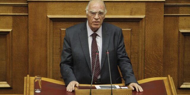 Λεβέντης σε Γεννηματά: Ο λαός θα σε τιμωρήσει για το ‘όχι’ στην απλή αναλογική