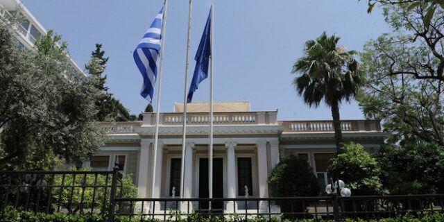 Νέος μαραθώνιος για το Μαξίμου