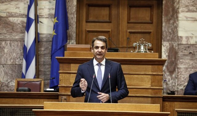 Μητσοτάκης: ΝΔ, ΠΑΣΟΚ και Ποτάμι να ενώσουμε δυνάμεις κατά της απλής αναλογικής