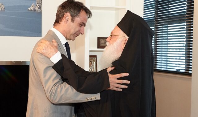 Συνάντηση Μητσοτάκη με τον Αλβανίας Αναστάσιο