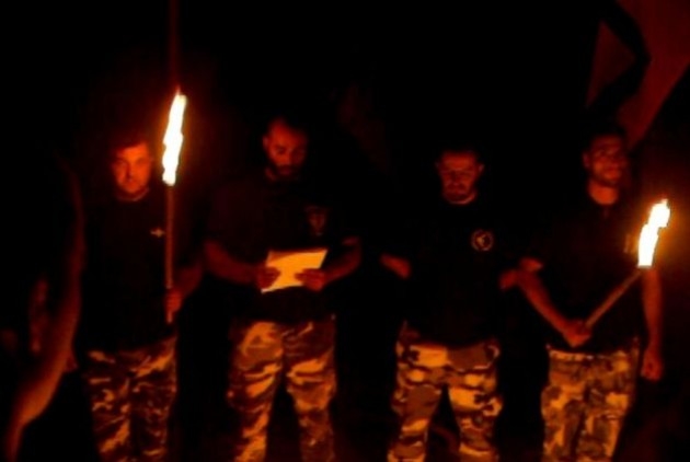 Ντοκουμέντο: Ο δολοφόνος του Φύσσα ορκίζει νεοσύλλεκτους της Χρυσής Αυγής