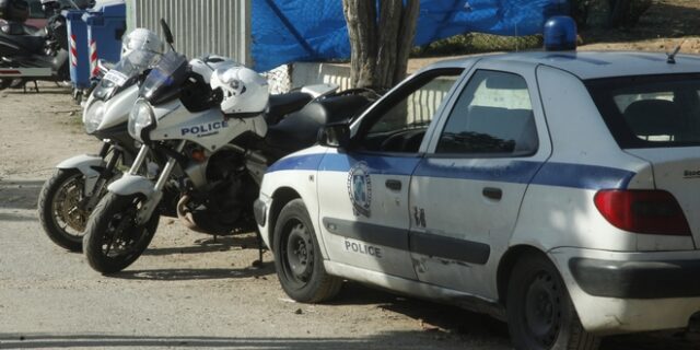 Εξαπατούσαν ηλικιωμένους μέχρι που έπεσαν στον πατέρα ενός αστυνομικού