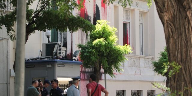 Σε δίκη ο νεαρός ‘Ρουβίκωνας’