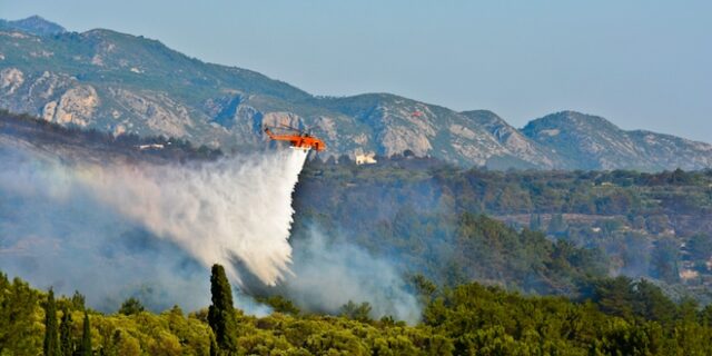 Ένας πατέρας με τον γιο του υπεύθυνοι για τη φωτιά στη Σάμο