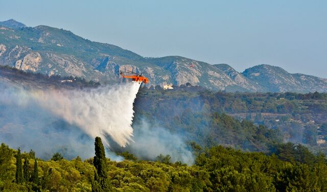 Ένας πατέρας με τον γιο του υπεύθυνοι για τη φωτιά στη Σάμο