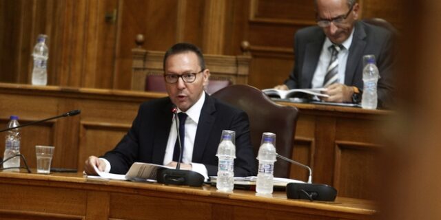 Θετικό ρυθμό ανάπτυξης προβλέπει ο διοικητής της ΤτΕ για το β’ εξάμηνο του έτους