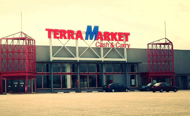 Μαρινόπουλος: Λουκέτο στα ‘Terra Market’