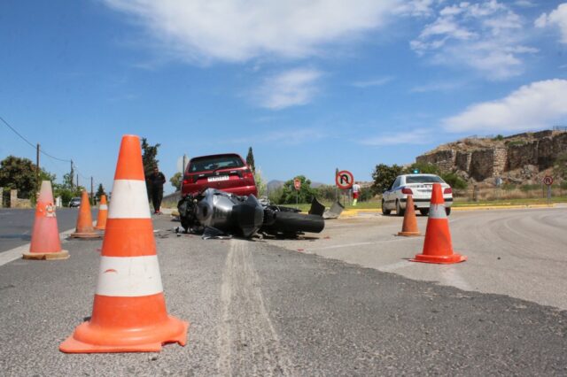 Ένα ολόκληρο χωριό ξεκληρίστηκε στους δρόμους της Κρήτης