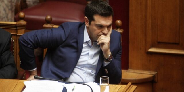 Μπροστά σε ήττα στρατηγικής σημασίας