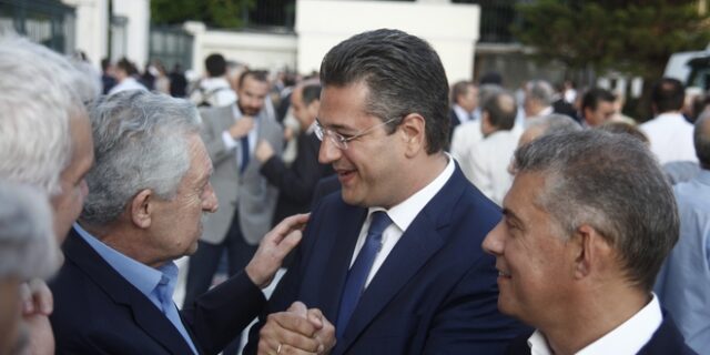 Ο Τζίτζι υπέρ της αναθεώρησης Τσίπρα